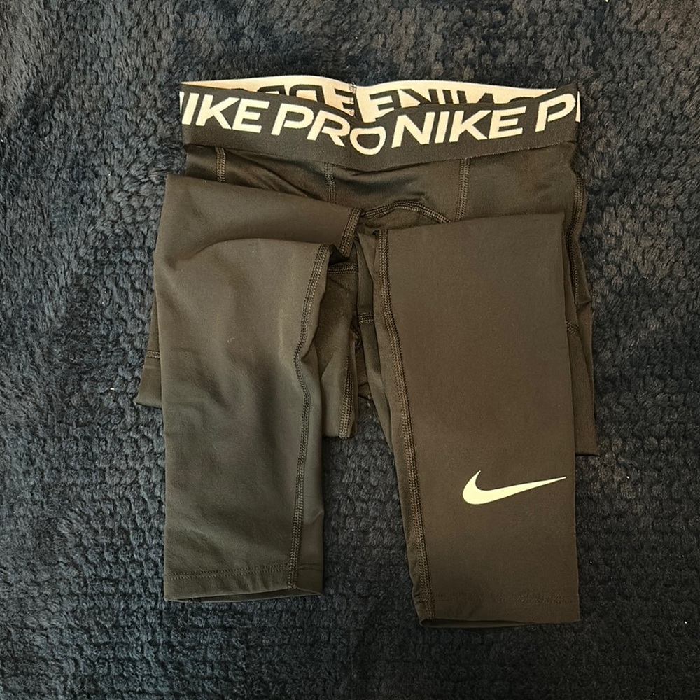 Nike Black Leggings with Elastic Waistband